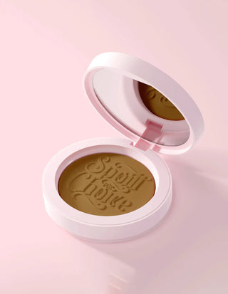 P. Louise verwöhnt für Choice Creme Bronzer