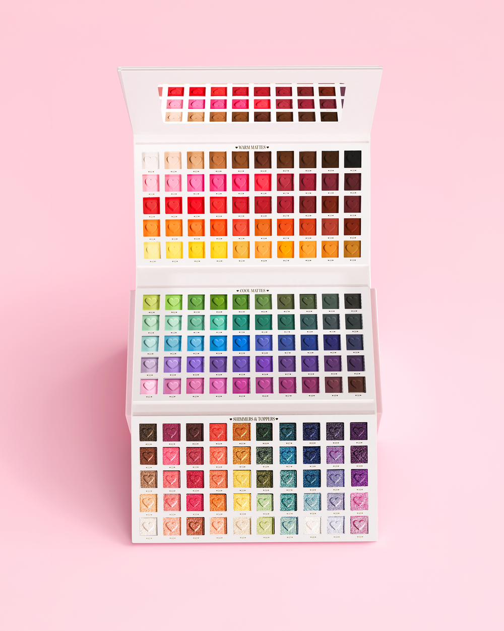 Offenes Gehäuse der P.Louise Creative Comeback XXXL Rainbow Lidschatten-Palette
