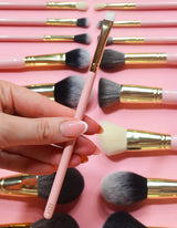 #125 Abgewinkelter Liner-Pinsel