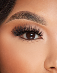 In Liebe gepeitschte Wimpern