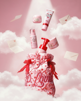 Körperpflegetasche aus Satin mit leuchtender Schleife