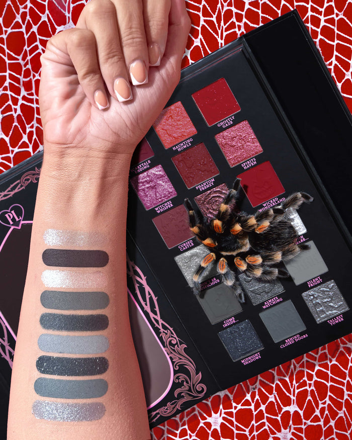 Scary Tale Ending Halloween-Palette