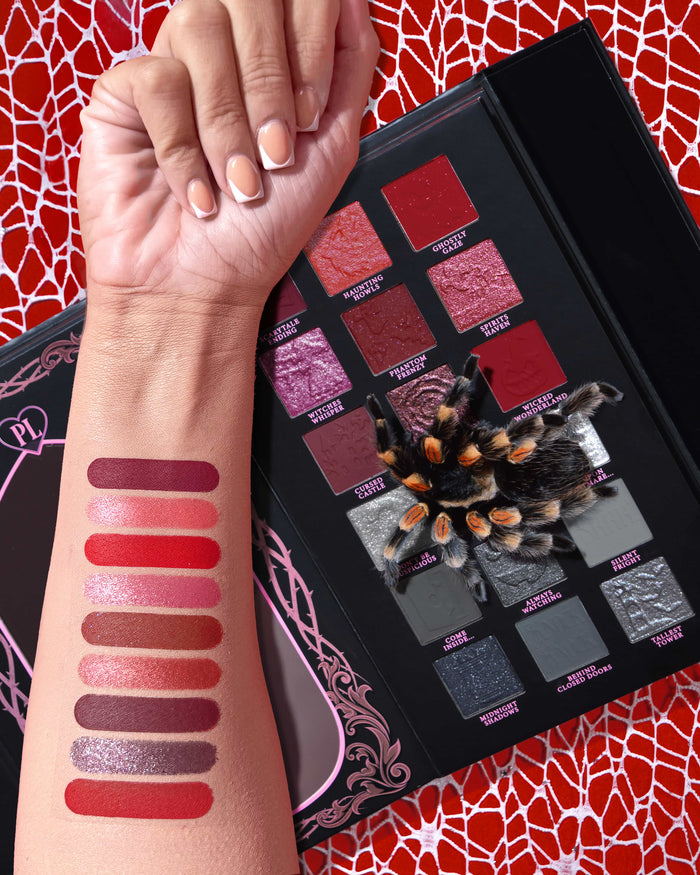 Scary Tale Ending Halloween-Palette