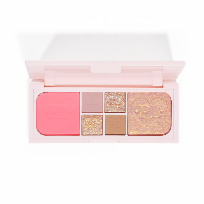 Ein Bild der P.Louise Fluffy Fantasy Mini Eyes & Face Palette mit cremigen Matttönen und butterartigen Schimmern in einer Reihe von rosa und neutralen Farbtönen