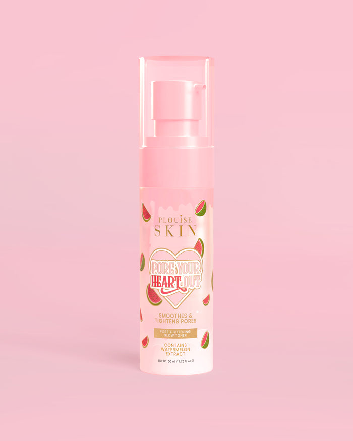 P. Louise Pore Your Heart Out Watermelon Pore Tightening Toner mit Wassermelonen-Design auf rosa Hintergrund