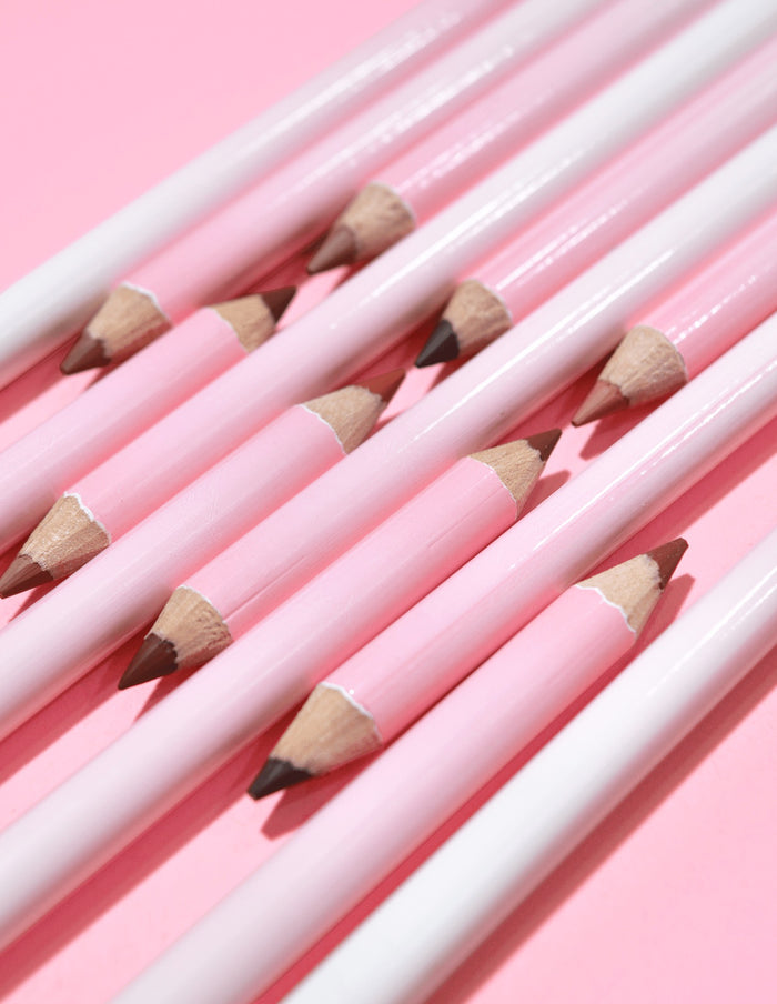 Bild der aufgereihten und einander zugewandten P.Louise Ultimate Definition Sharpenable Lip Liner 