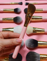 #637 Brush