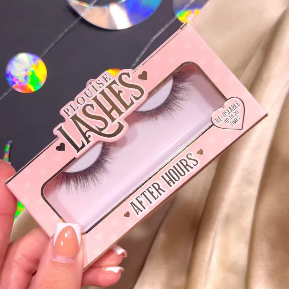 Falsche Wimpern nach Geschäftsschluss