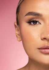 Signature Blend Augenbrauenstift und Pinsel